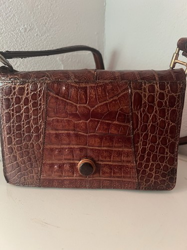 Rare sac main véritable - a,